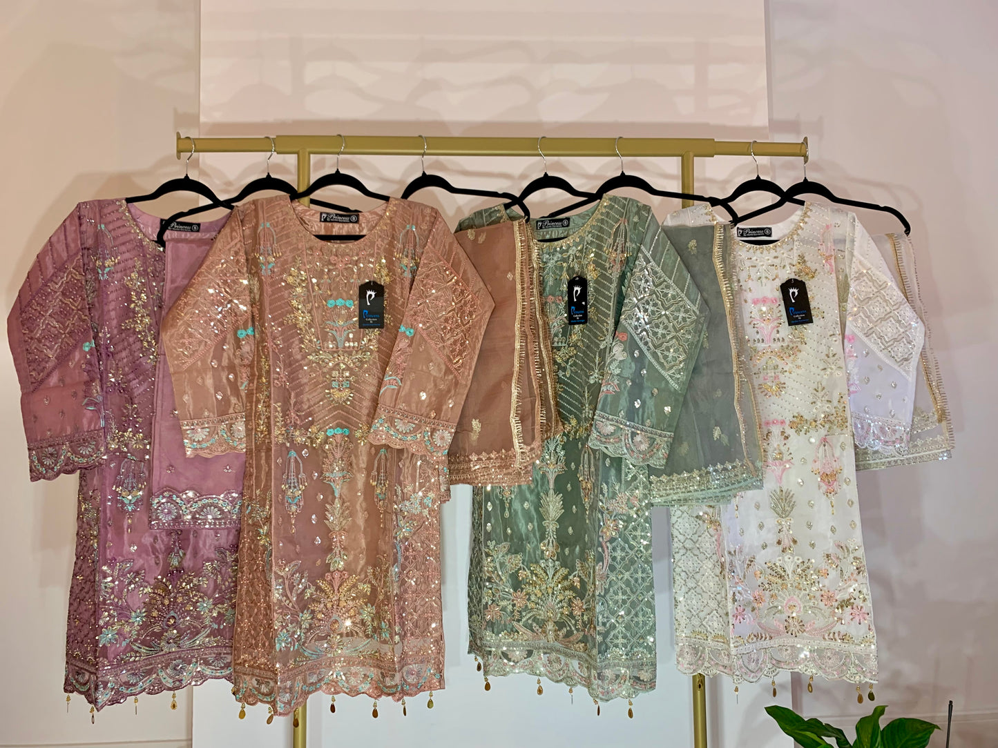 Organza Diamond Suits - BB2