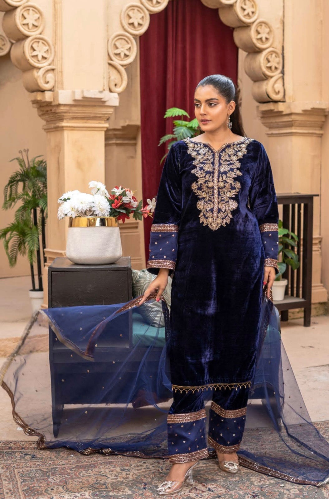 RPV1-02 Dark Blue Velvet Rangz