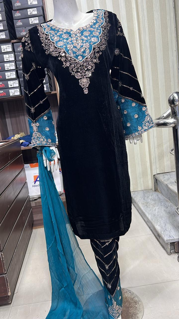 BBV1-06 Black and Teal